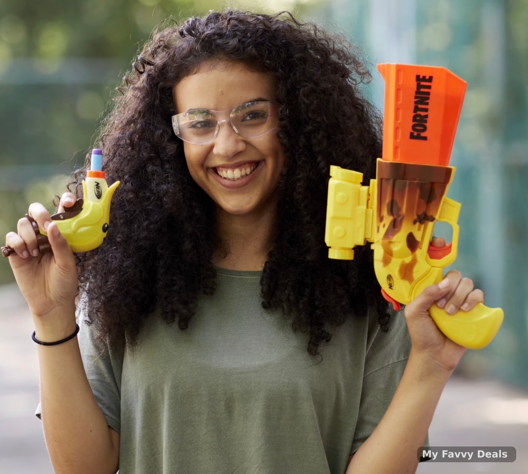 Nerf Fortnite Peely pack SR Ripe Dart Blaster, Holiday Gifts for Kids